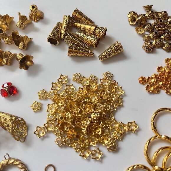 Gold Metal Jewelry Making Supplies Lot - Picture 3 of 8